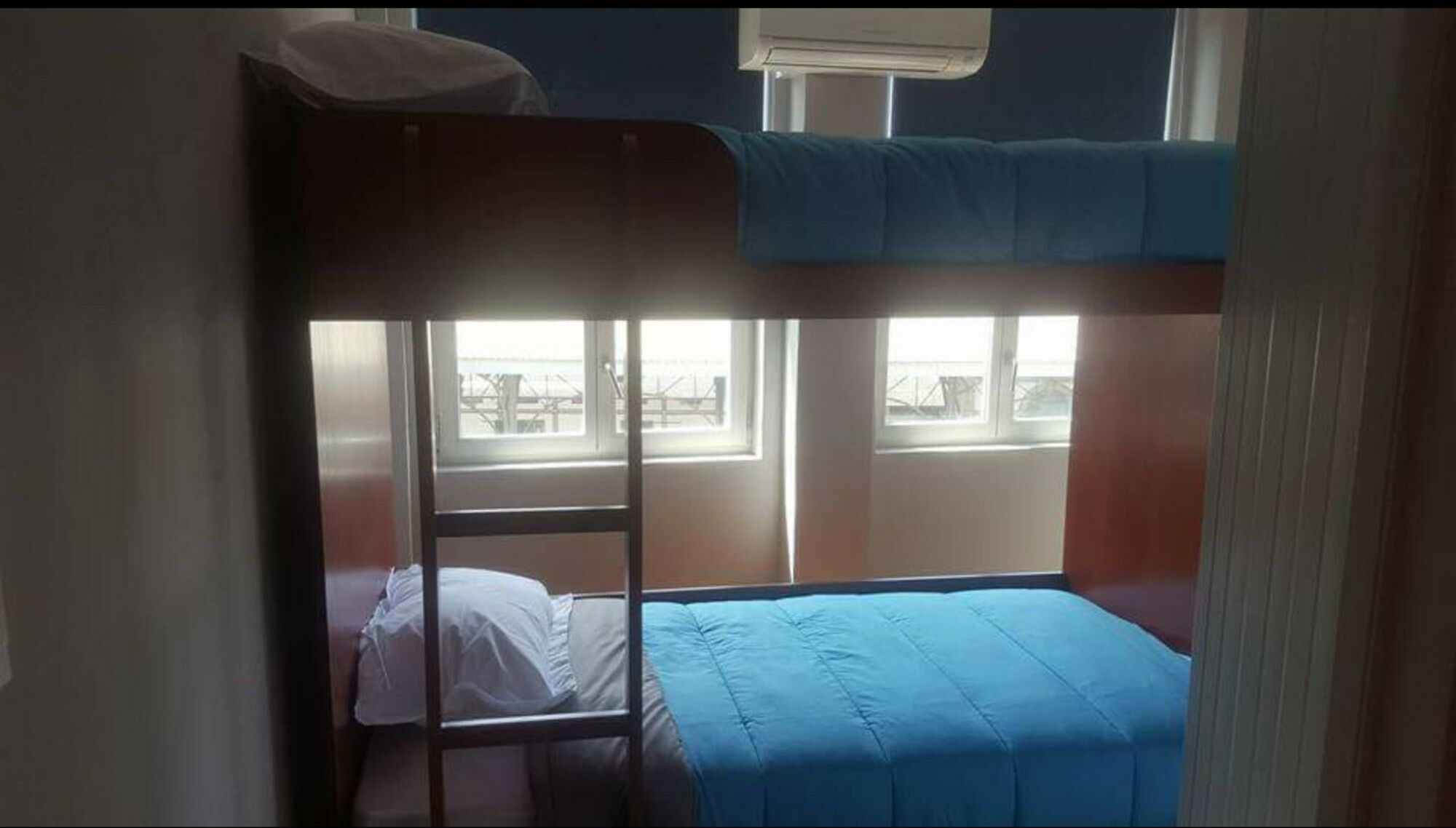 Secret Hostel Порту Экстерьер фото
